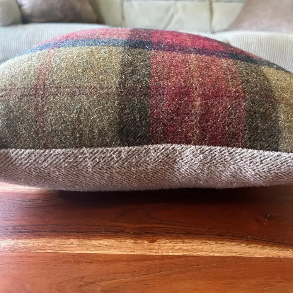 Rustic Tartan Plaid Throw Pillow Set 2 18x18 Down Feather Cabin Lakehouse Decor